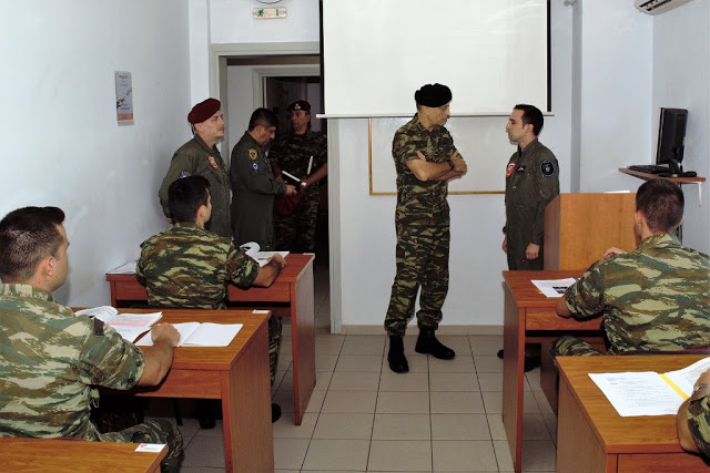 Επίσκεψη Αρχηγού ΓΕΣ σε Μονάδες της Αεροπορίας Στρατού - Φωτογραφία 2