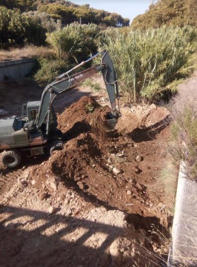 Φωτό από τη συνδρομή των ΕΔ στην αντιμετώπιση έκτακτων αναγκών - Φωτογραφία 5