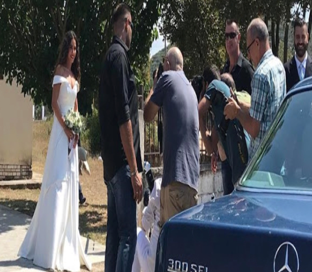 Κατερίνα Στικούδη: Έλαμπε η νύφη! - Δες πλούσιο φωτορεπορτάζ από τον μυστικό γάμο της... - Φωτογραφία 1