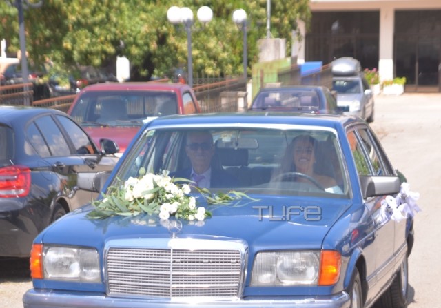Κατερίνα Στικούδη: Μυστικός γάμος με τον Βαγγέλη Σερίφη στο Μορφάτι Θεσπρωτίας! [pics] - Φωτογραφία 5