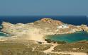 Άγιος Σώστης - Η παραλία της Σερίφου με τα γαλάζια νερά και την άγρια ομορφιά