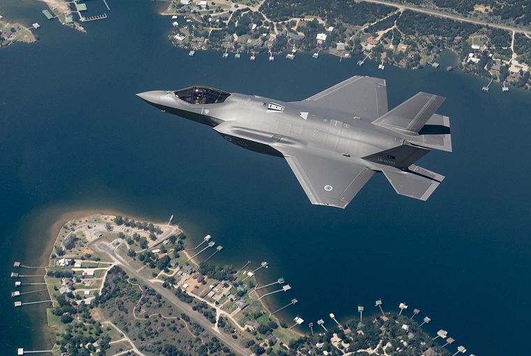 F-35: Πέταξαν για πρώτη φορά οι Τούρκοι πιλότοι τα stealth μαχητικά - ΦΩΤΟ - Φωτογραφία 2