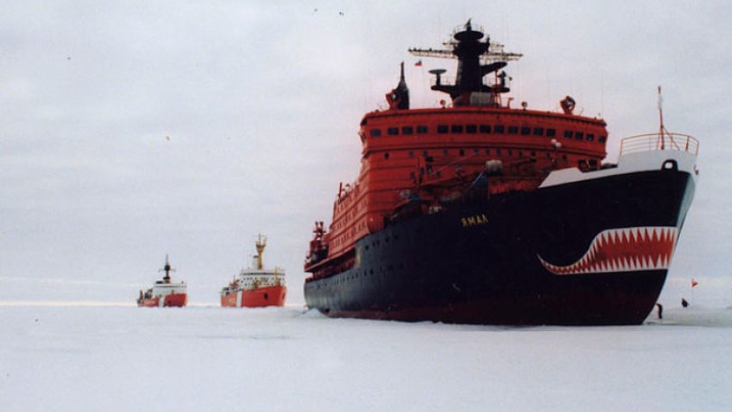 Το λιώσιμο των πάγων στην Αρκτική ανοίγει το «Βόρειο Πέρασμα» για τα εμπορικά πλοία (pic) - Φωτογραφία 1
