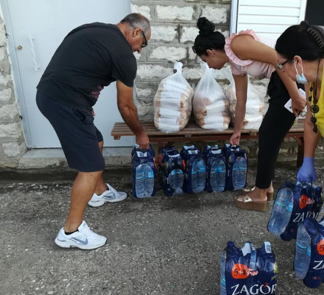 Στο πλευρό των 71 μεταναστών ο Δήμος Μεσολογγίου – Δύο εγκυμονούσες και ένα παιδί στο νοσοκομείο (ΔΕΙΤΕ ΦΩΤΟ) - Φωτογραφία 4