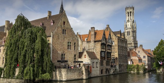 Η Αμβέρσα με τα Μεσαιωνικά της κτίρια και τους χαμογελαστούς ανθρώπους - Φωτογραφία 3