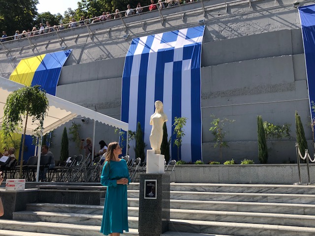 Μύρισε Ελλάδα το πρωί στα Άγια χώματα του ελληνισμού στην Ουκρανία - Με λαμπρότητα εγκαινιάστηκε το Ελληνικό Πάρκο Οδησσού [video - photos] - Φωτογραφία 3