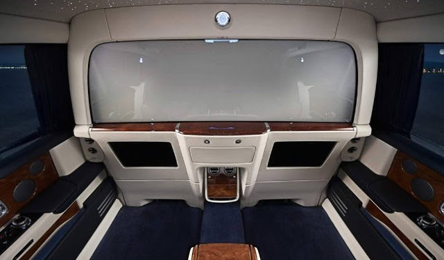 Με τη Rolls Royce Private Suite οι πίσω επιβάτες μπορούν να γίνουν αόρατοι - Φωτογραφία 3