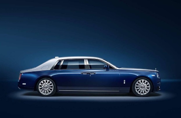 Με τη Rolls Royce Private Suite οι πίσω επιβάτες μπορούν να γίνουν αόρατοι - Φωτογραφία 4