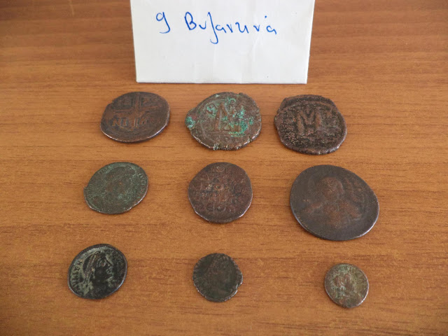 Χειροπέδες στη Φλώρινα για αρχαία νομίσματα - Φωτογραφία 3