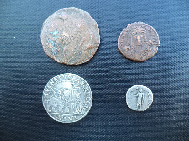 Χειροπέδες στη Φλώρινα για αρχαία νομίσματα - Φωτογραφία 5