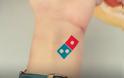 Πανικός στη Ρωσία: Η Domino's Pizza χαρίζει δωρεάν πίτσα για πάντα έναντι τατουάζ