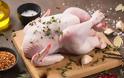 Κοτόπουλο: 8 λάθη που βάζουν σε κίνδυνο την υγεία σας