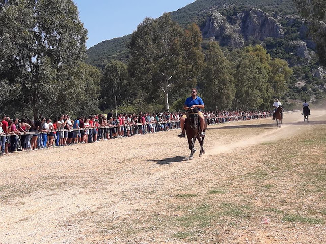 Εντυπωσίασαν οι 10οι Ιππικοί αγώνες στη ΒΟΝΙΤΣΑ | ΦΩΤΟ: Στέλλα Λιάπη - Φωτογραφία 15