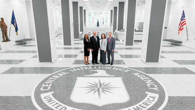 Άντι Μακρίδης: Ο Ελληνας εκτελεστικός διευθυντής της CIA - Φωτογραφία 1