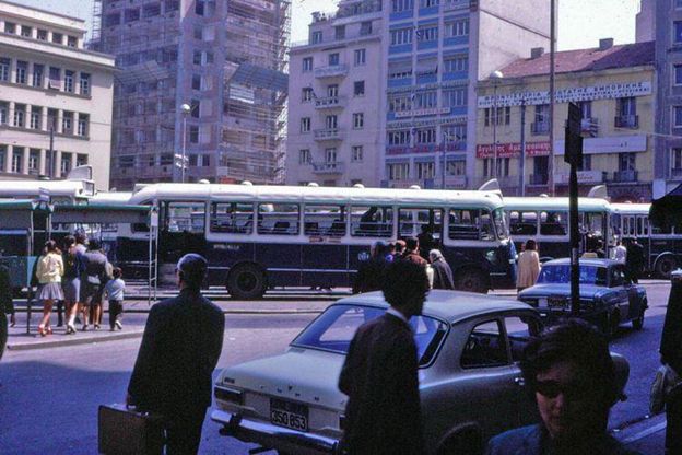 10 σπάνιες φωτογραφίες από την Αθήνα του 1960 - Φωτογραφία 7