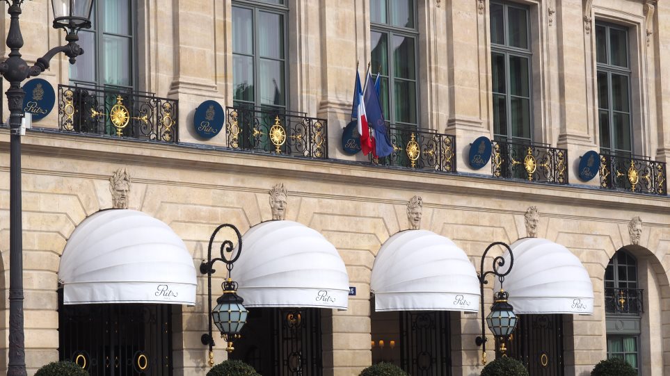 Παρίσι: «Έγδυσαν» πριγκίπισσα της Σαουδικής Αραβίας στο Ritz - Φωτογραφία 1