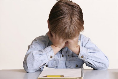 Ενδείξεις ότι ένα παιδί αντιμετωπίζει μαθησιακές δυσκολίες. Πώς μπορούν να βοηθήσουν οι γονείς; - Φωτογραφία 1