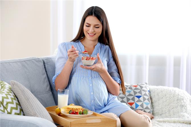Επτά τρόποι να μην πάρετε πολύ βάρος στην εγκυμοσύνη - Φωτογραφία 1