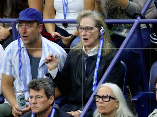 Η Μέριλ Στριπ αξίζει ένα Οσκαρ ακόμα κι όταν απλά...παρακολουθεί τένις - Φωτογραφία 2