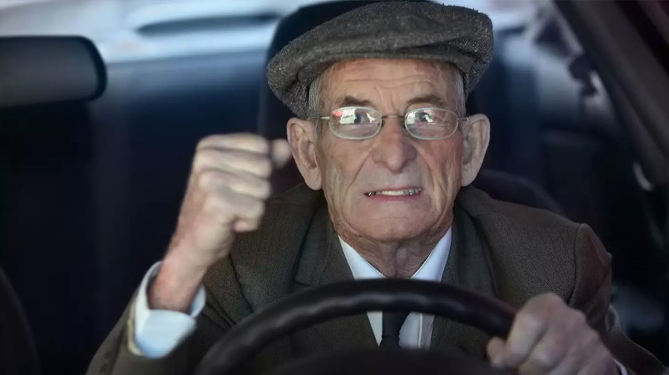 Από... εξετάσεις θα περνούν οι οδηγοί άνω των 74 ετών - Φωτογραφία 1