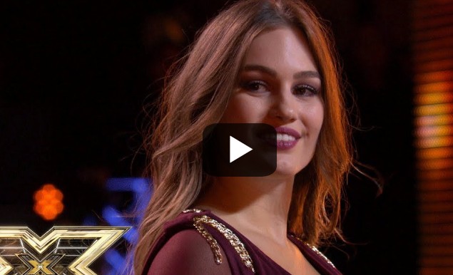 Αθηνά Μανουκιάν: ποια είναι η Ελληνίδα που ενθουσίασε τη Βρετανία στο X Factor - Φωτογραφία 1