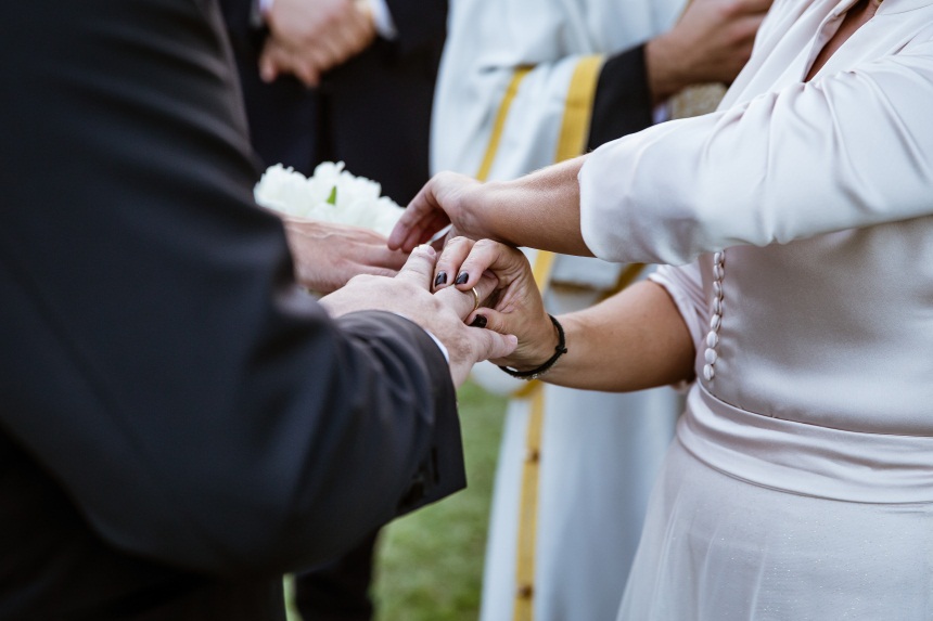 Αντώνης Ρέμος – Υβόννη Μπόσνιακ: Το φωτογραφικό άλμπουμ του παραμυθένιου γάμου τους! - Φωτογραφία 22