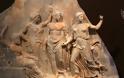 Γιατί τα αγάλματα του Βούδα είχαν επιρροές από Έλληνες θεούς και ειδικά τον Απόλλωνα;