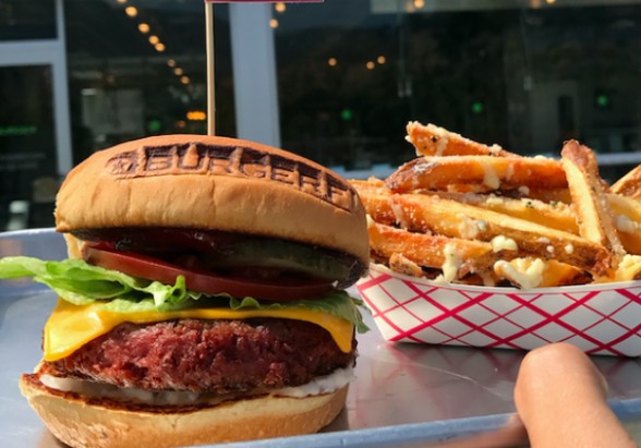 Το burger που ξεπουλάει στον Καναδά δεν έχει κρέας! - Φωτογραφία 1