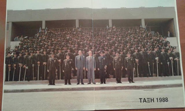''Η Famous τάξη '88 της ΣΣΕ'' - Φωτογραφία 1