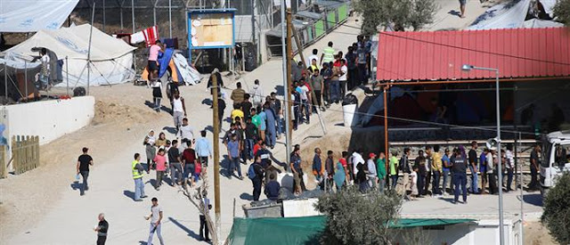 Βίτσας: Οριακή η κατάσταση με τους πρόσφυγες σε Λέσβο, Σάμο και Χίο - Φωτογραφία 1