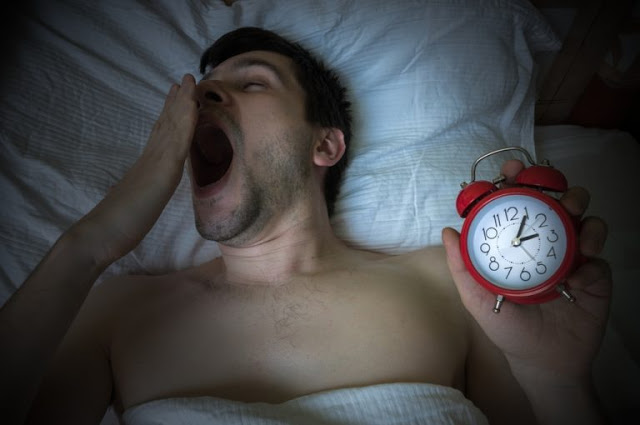Ποια συνήθειά σας στον ύπνο αυξάνει τον κίνδυνο αθηροσκλήρωσης; - Φωτογραφία 1