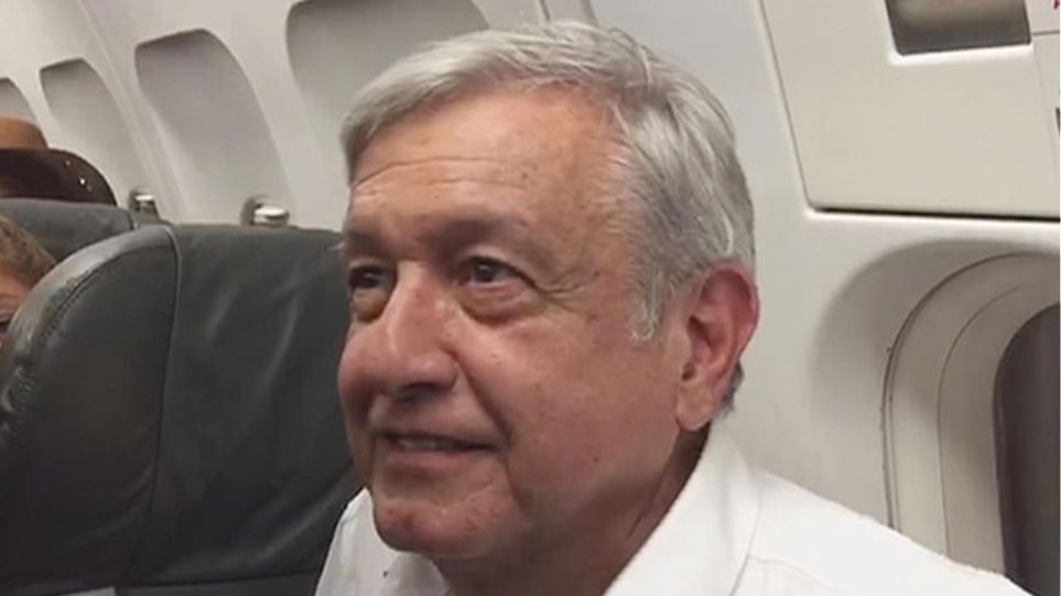 Μεξικό: Ο Ομπαδόρ αφήνει το πολυτελές προεδρικό αεροσκάφος και παίρνει το αεροπλάνο της γραμμής - Φωτογραφία 1