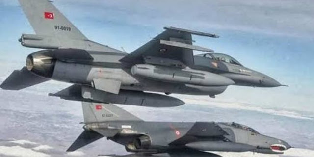 Μία εικονική αερομαχία και νέες παραβιάσεις από τουρκικά μαχητικά στο Αιγαίο - Φωτογραφία 1