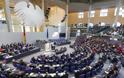 Δημοσκόπηση στη Γερμανία: Συρρικνώθηκαν τα ποσοστά των κομμάτων της κυβέρνησης συνασπισμού