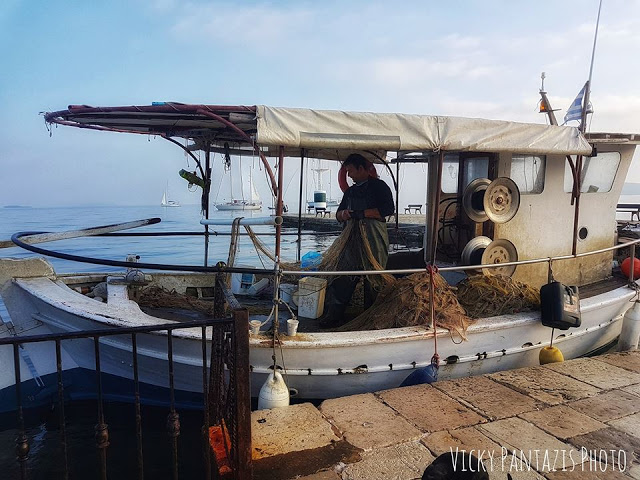 ΒΟΝΙΤΣΑ και ψαροκάϊκα με το φακό της Vicky Pantazis - Φωτογραφία 8