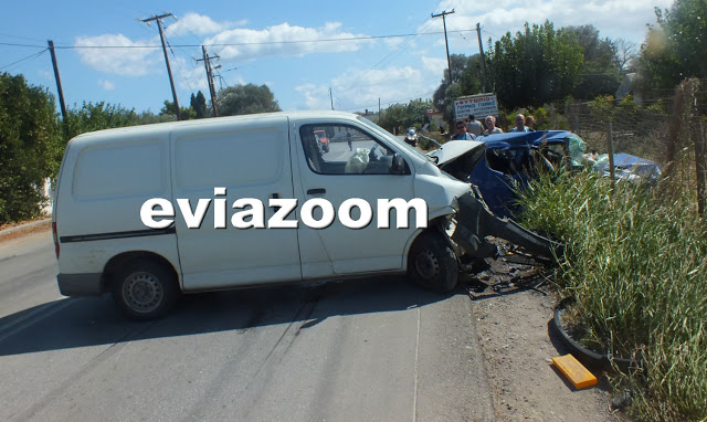 Σφοδρό τροχαίο στο δρόμο Χαλκίδας - Βασιλικού! Από θαύμα σώθηκαν οι δύο οδηγοί! (ΦΩΤΟ & ΒΙΝΤΕΟ) - Φωτογραφία 8