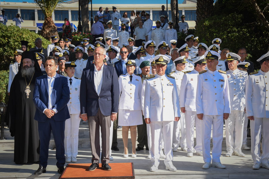 Ορκωμοσία πρωτοετών Ναυτικών Δοκίμων ΠΝ και Δοκίμων Σημαιοφόρων ΛΣ (ΦΩΤΟ) - Φωτογραφία 11