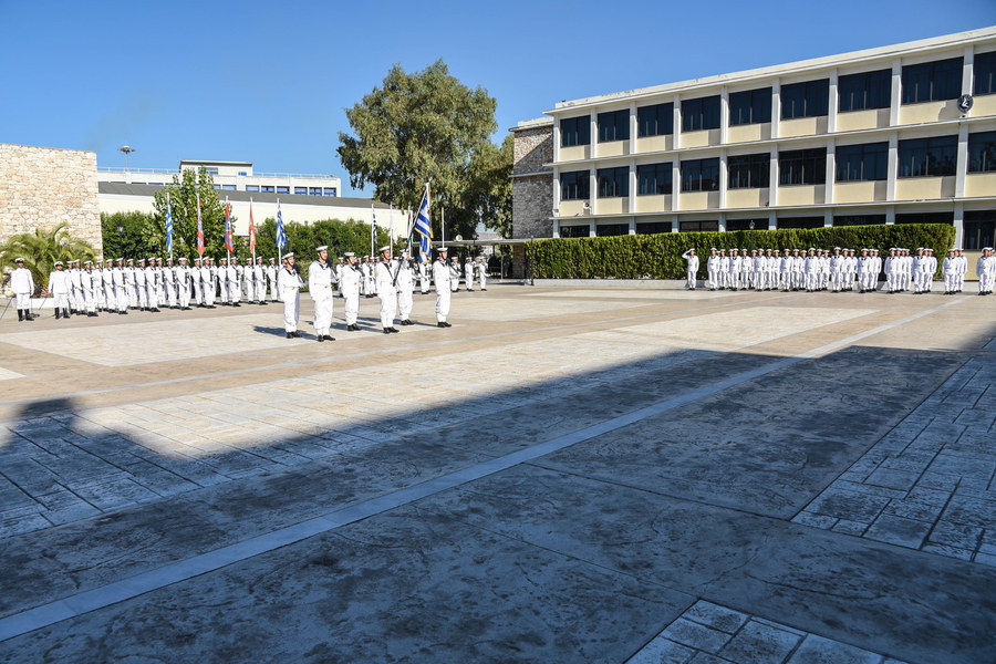 Ορκωμοσία πρωτοετών Ναυτικών Δοκίμων ΠΝ και Δοκίμων Σημαιοφόρων ΛΣ (ΦΩΤΟ) - Φωτογραφία 4