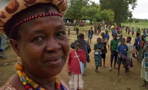 Γυναίκα αρχηγός φυλής ακύρωσε 850 γάμους παιδιών κι έστειλε τα κορίτσια πίσω στο σχολείο - Φωτογραφία 1