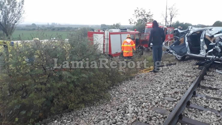 Θρήνος στη Φθιώτιδα για το τροχαίο με τους καθηγητές - Φωτογραφία 4