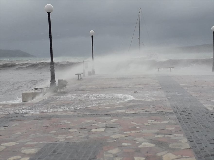 Στο έλεος του κυκλώνα «Ζορμπά» η Πελοπόννησος - Φωτογραφία 21