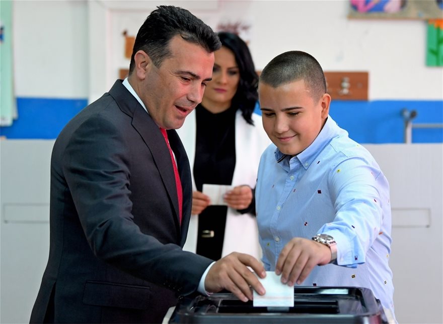 Δημοψήφισμα στα Σκόπια: Έκλεισαν οι κάλπες - Περίπου στο 35% η συμμετοχή των πολιτών - Φωτογραφία 5
