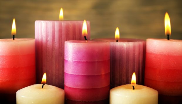 7 κόλπα για να διαρκούν τα κεριά σας περισσότερο και να βγάζουν καλύτερη φλόγα - Φωτογραφία 1