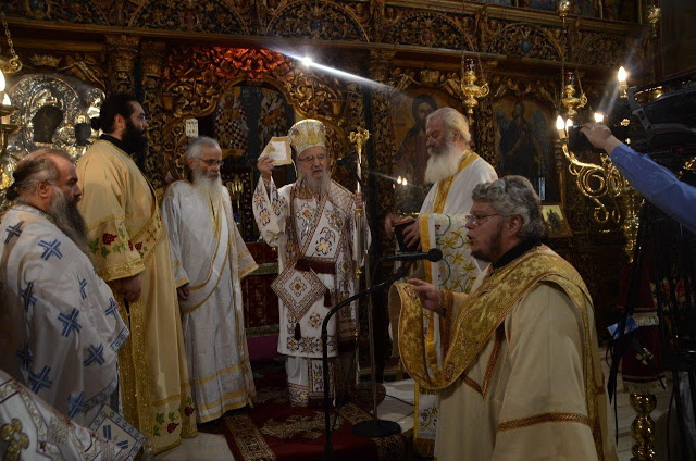 Χειροτονία Διακόνου στον Ιερόν Ναόν της Κοίμησης της Θεοτόκου Αιτωλικού - Φωτογραφία 35