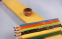 Ενώνει 12 χρωματιστά μολύβια και τα κολλάει μεταξύ τους - Αυτό που φτιάχνει στη Συνέχεια είναι πράγματι εκπληκτικό... [photos] - Φωτογραφία 8