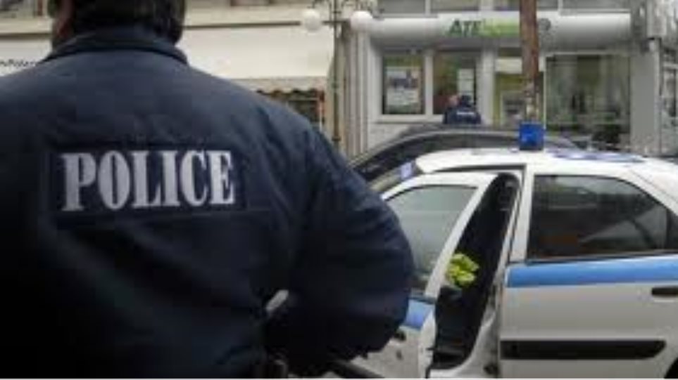 Συνελήφθησαν τέσσερις γυναίκες για διαρρήξεις σε οικίες στη Γλυφάδα - Φωτογραφία 1