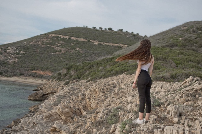 Σπαραγμός στην Κάτω Μακρυνού από τον θάνατο της 22χρονης φοιτήτριας Αλέκας Τσιλιγιάννη στα Χανιά της Κρήτης -«Να πέσει φως στα αίτια» -Σπαρακτικά είναι τα μηνύματα στο προφίλ του άτυχου κοριτσιού - Φωτογραφία 7