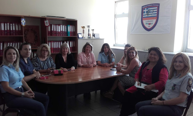 Συνάντηση Δημοτικής Επιτροπής Ισότητας του Δήμου Ηρακλείου με την Γραμματεία γυναικών Αστυνομικών της Ένωσης Αστυνομικών - Φωτογραφία 1