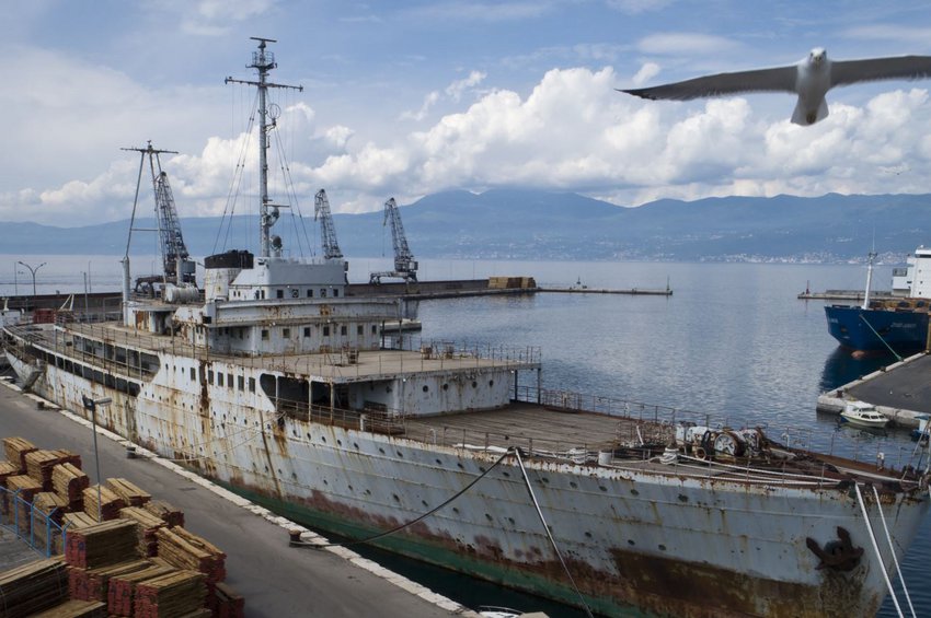 Μαυροβούνιο: Σε δημοπρασία μια από τις θαλαμηγούς του Τίτο - Φωτογραφία 2