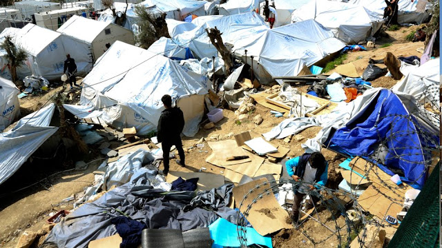 «Βόμβες» από συνεργάτη Βίτσα για προσφυγικό: Έχει χαθεί ο έλεγχος, ώρα να παρέμβουν εισαγγελείς - Φωτογραφία 1